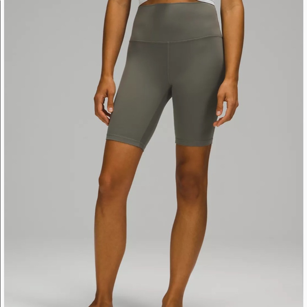 Grey Sage Lululemon Biker Short NEVER WORN!